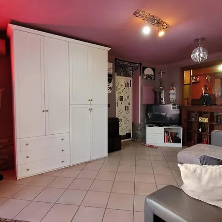 Loft House Eusepi Feriehus *